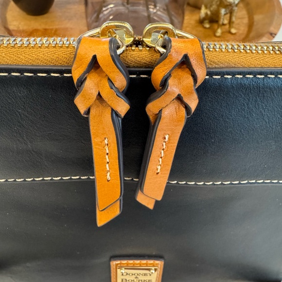 Dooney & Bourke Cameron Crossbody in Midnight Blue Leather - Picture 14 of 17